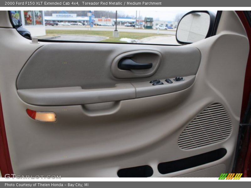 Toreador Red Metallic / Medium Parchment 2000 Ford F150 XLT Extended Cab 4x4