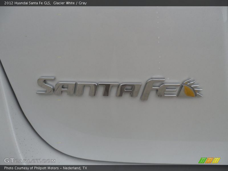 Glacier White / Gray 2012 Hyundai Santa Fe GLS