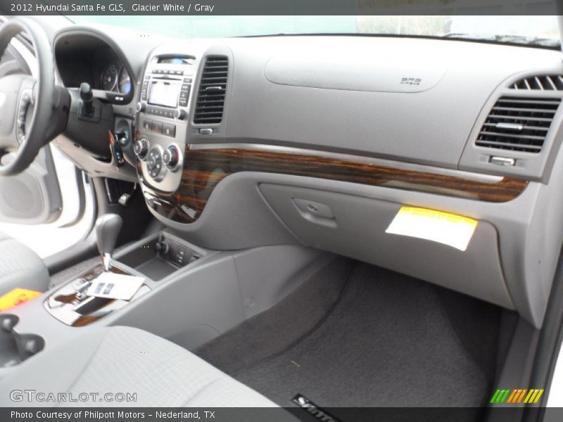 Glacier White / Gray 2012 Hyundai Santa Fe GLS