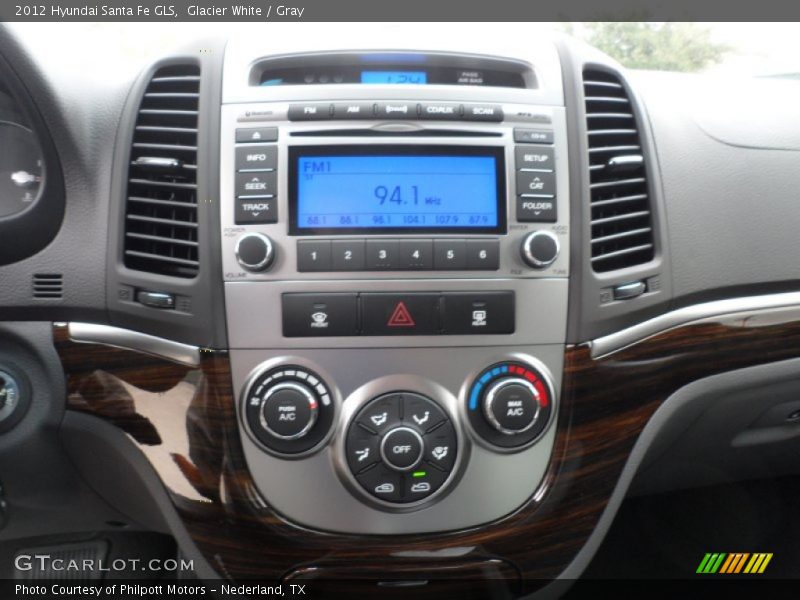 Glacier White / Gray 2012 Hyundai Santa Fe GLS