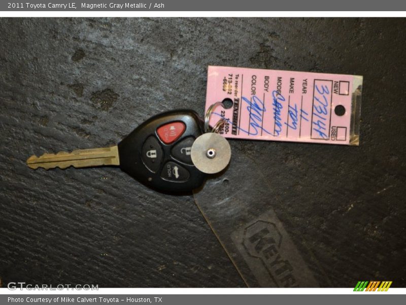 Magnetic Gray Metallic / Ash 2011 Toyota Camry LE