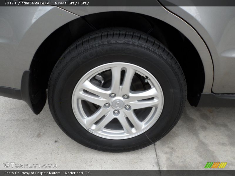 Mineral Gray / Gray 2012 Hyundai Santa Fe GLS