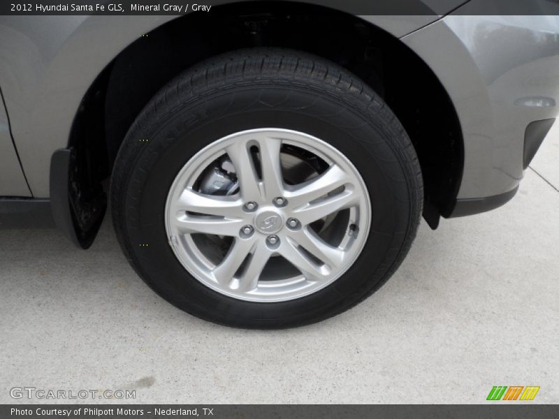Mineral Gray / Gray 2012 Hyundai Santa Fe GLS