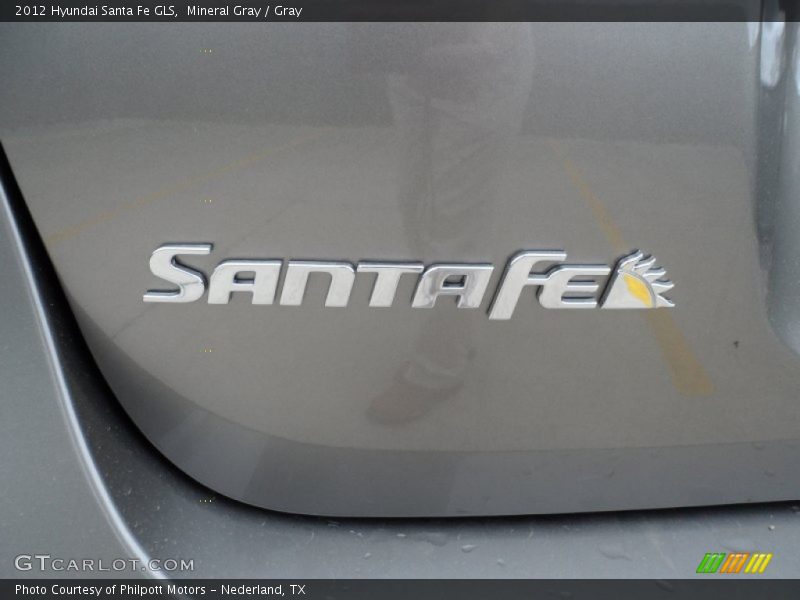 Mineral Gray / Gray 2012 Hyundai Santa Fe GLS