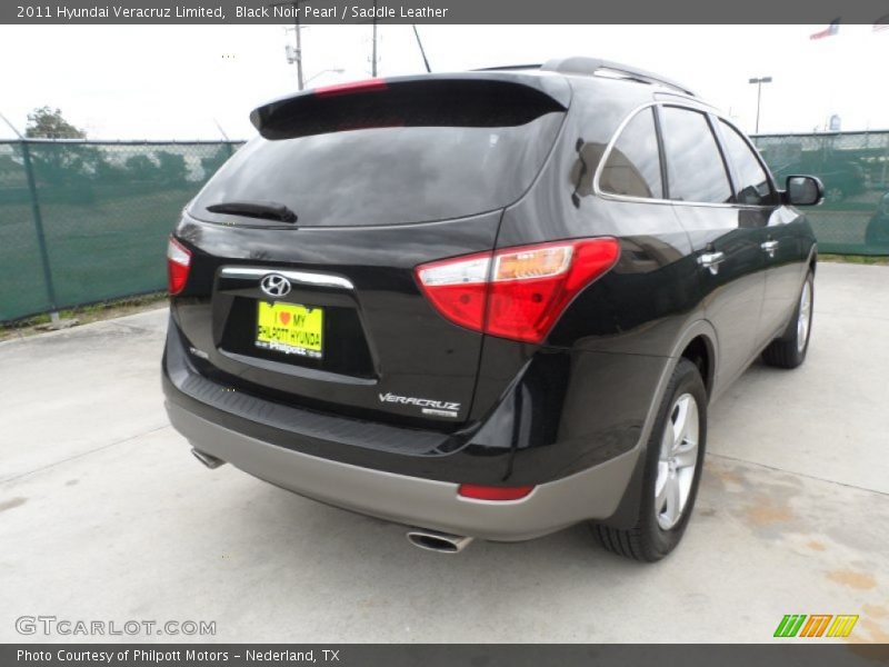 Black Noir Pearl / Saddle Leather 2011 Hyundai Veracruz Limited