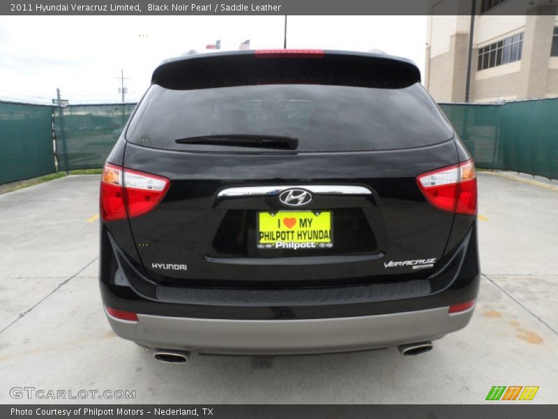 Black Noir Pearl / Saddle Leather 2011 Hyundai Veracruz Limited