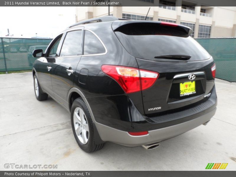 Black Noir Pearl / Saddle Leather 2011 Hyundai Veracruz Limited
