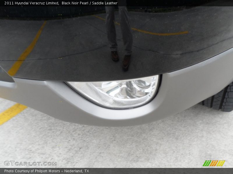 Black Noir Pearl / Saddle Leather 2011 Hyundai Veracruz Limited