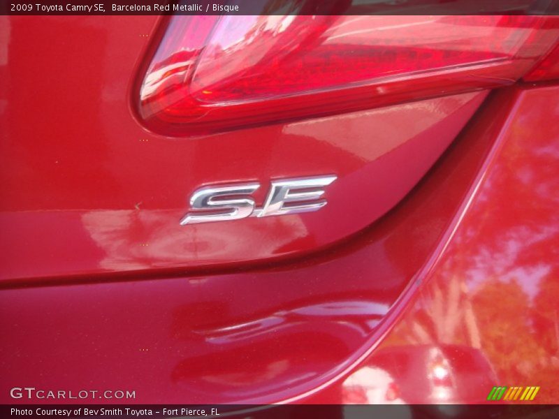 Barcelona Red Metallic / Bisque 2009 Toyota Camry SE