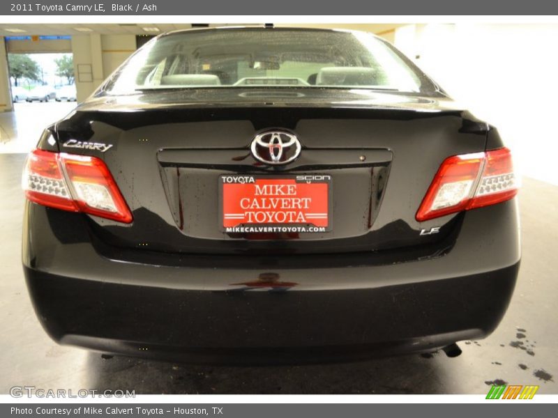 Black / Ash 2011 Toyota Camry LE