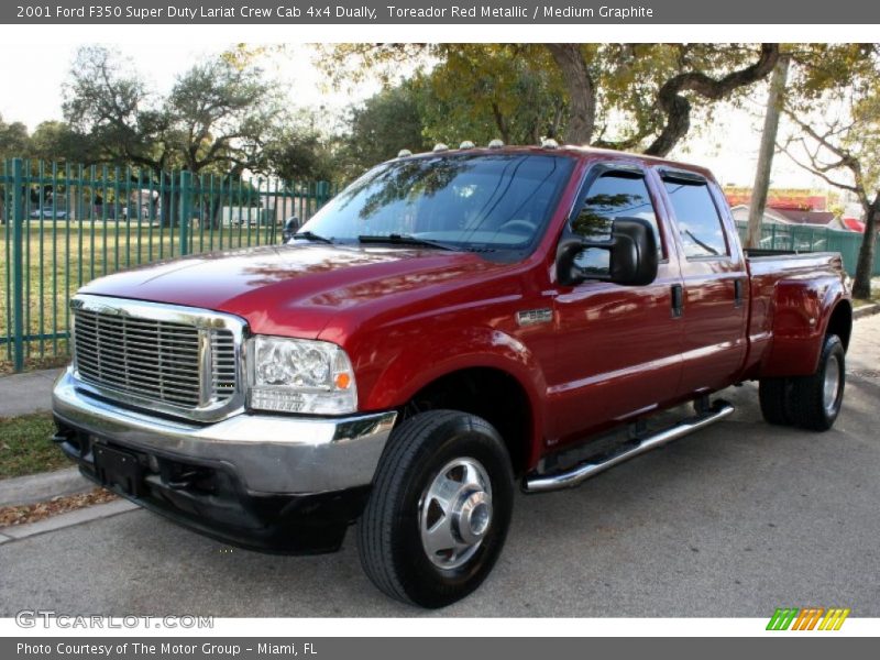 Toreador Red Metallic / Medium Graphite 2001 Ford F350 Super Duty Lariat Crew Cab 4x4 Dually