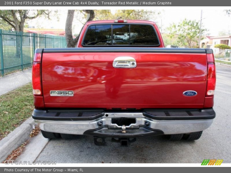 Toreador Red Metallic / Medium Graphite 2001 Ford F350 Super Duty Lariat Crew Cab 4x4 Dually