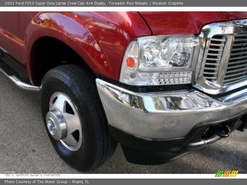 Toreador Red Metallic / Medium Graphite 2001 Ford F350 Super Duty Lariat Crew Cab 4x4 Dually