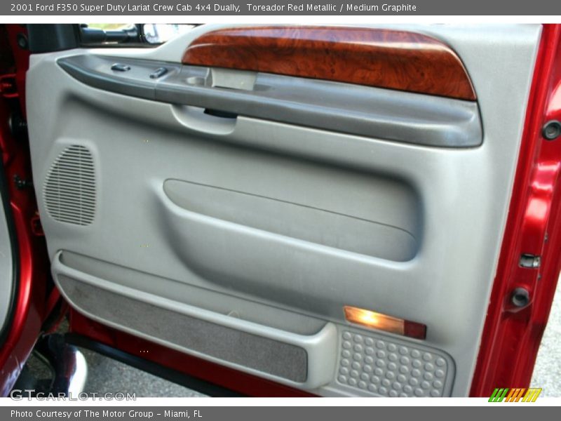 Toreador Red Metallic / Medium Graphite 2001 Ford F350 Super Duty Lariat Crew Cab 4x4 Dually