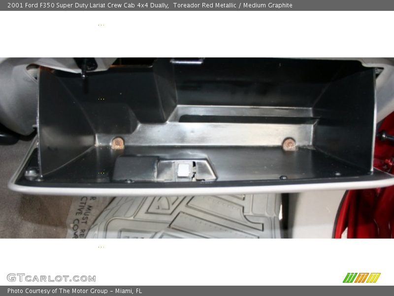 Toreador Red Metallic / Medium Graphite 2001 Ford F350 Super Duty Lariat Crew Cab 4x4 Dually