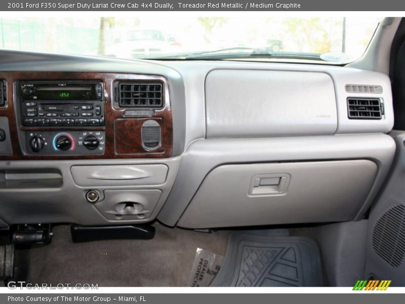 Toreador Red Metallic / Medium Graphite 2001 Ford F350 Super Duty Lariat Crew Cab 4x4 Dually