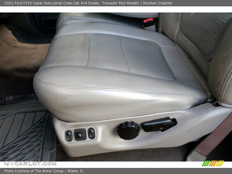 Toreador Red Metallic / Medium Graphite 2001 Ford F350 Super Duty Lariat Crew Cab 4x4 Dually