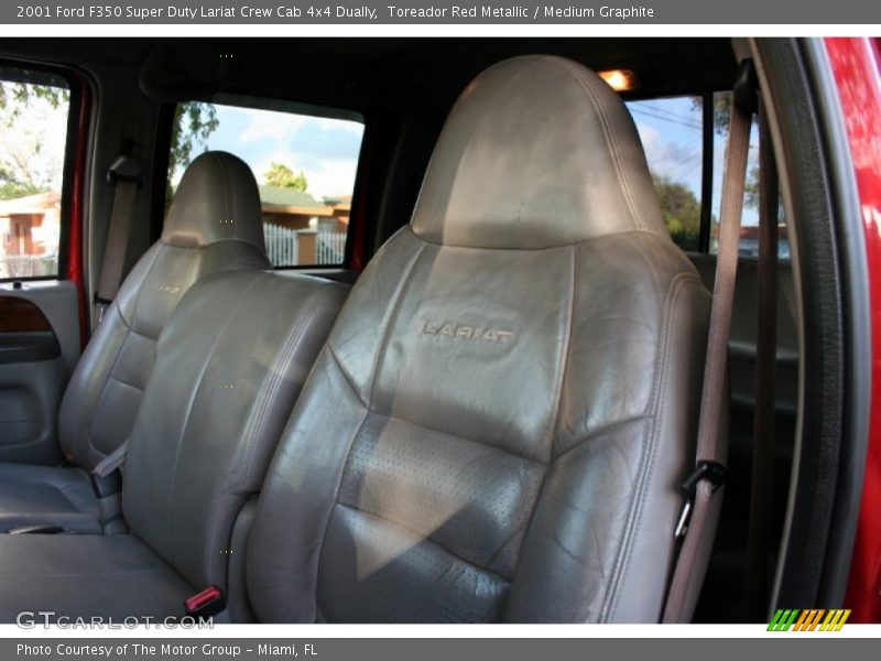 Toreador Red Metallic / Medium Graphite 2001 Ford F350 Super Duty Lariat Crew Cab 4x4 Dually