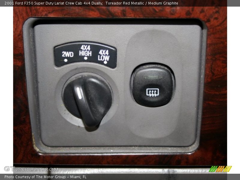 Toreador Red Metallic / Medium Graphite 2001 Ford F350 Super Duty Lariat Crew Cab 4x4 Dually