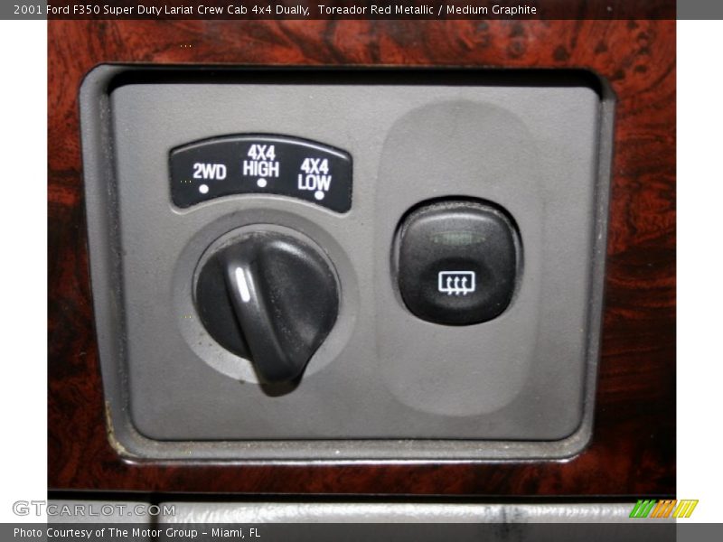 Toreador Red Metallic / Medium Graphite 2001 Ford F350 Super Duty Lariat Crew Cab 4x4 Dually