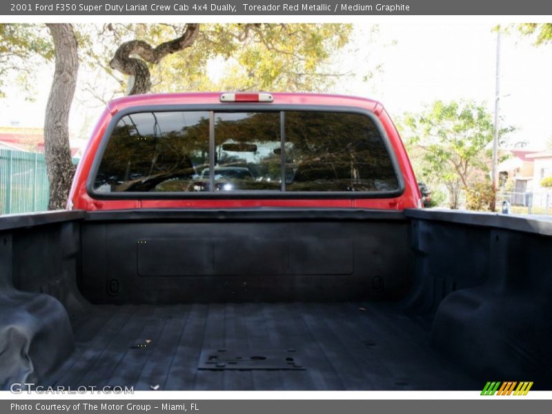 Toreador Red Metallic / Medium Graphite 2001 Ford F350 Super Duty Lariat Crew Cab 4x4 Dually