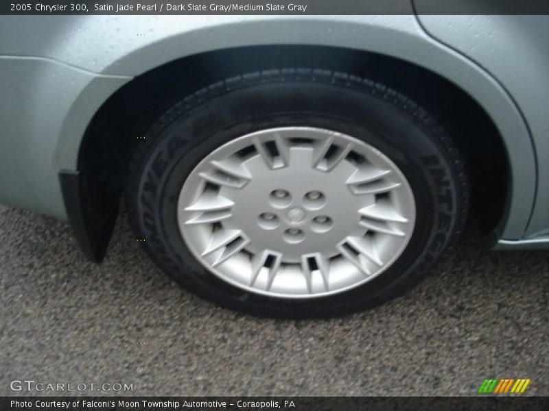 Satin Jade Pearl / Dark Slate Gray/Medium Slate Gray 2005 Chrysler 300