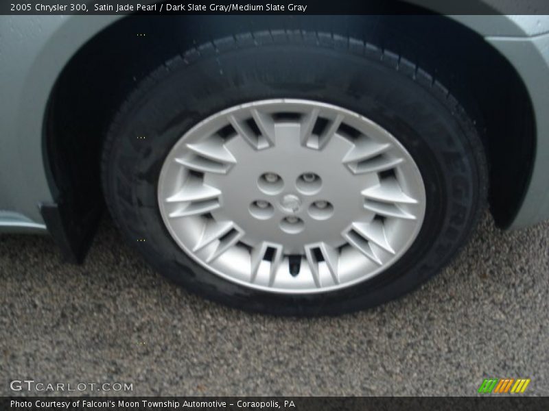 Satin Jade Pearl / Dark Slate Gray/Medium Slate Gray 2005 Chrysler 300