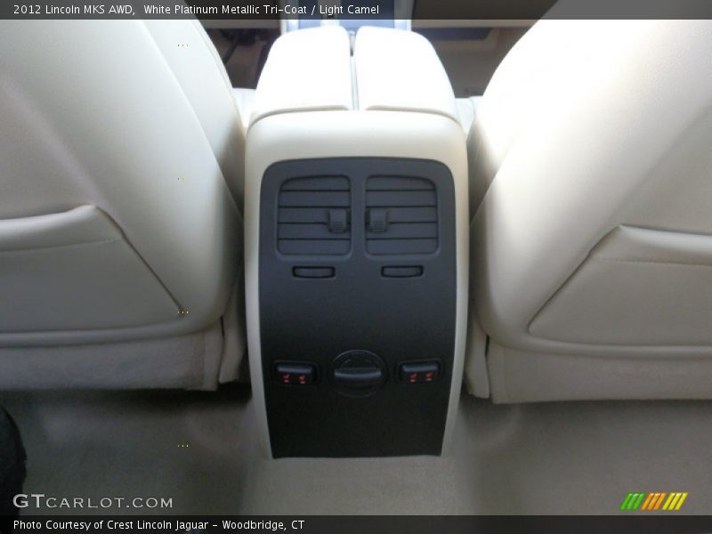 White Platinum Metallic Tri-Coat / Light Camel 2012 Lincoln MKS AWD