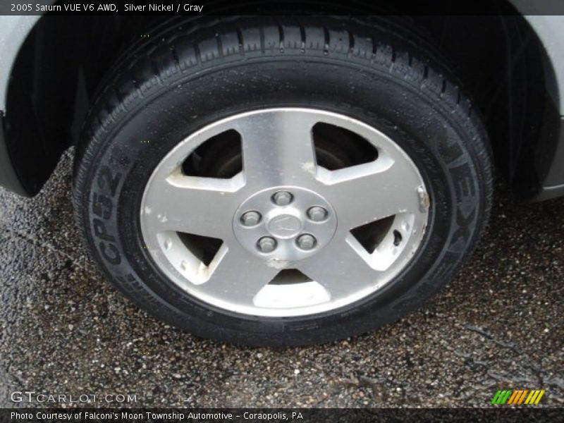 Silver Nickel / Gray 2005 Saturn VUE V6 AWD