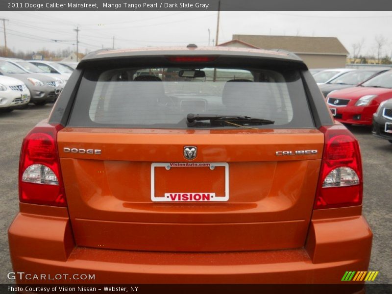 Mango Tango Pearl / Dark Slate Gray 2011 Dodge Caliber Mainstreet