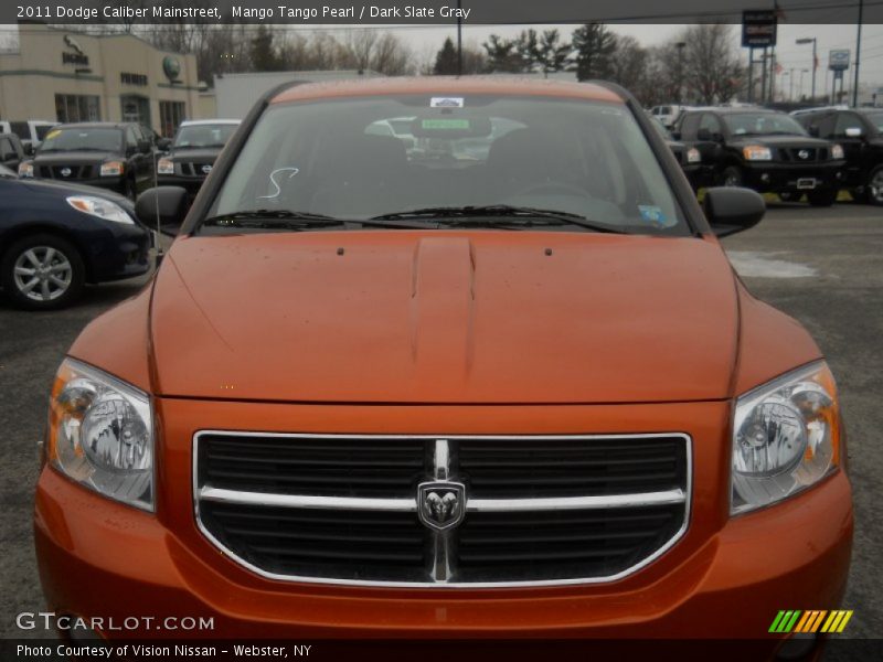 Mango Tango Pearl / Dark Slate Gray 2011 Dodge Caliber Mainstreet