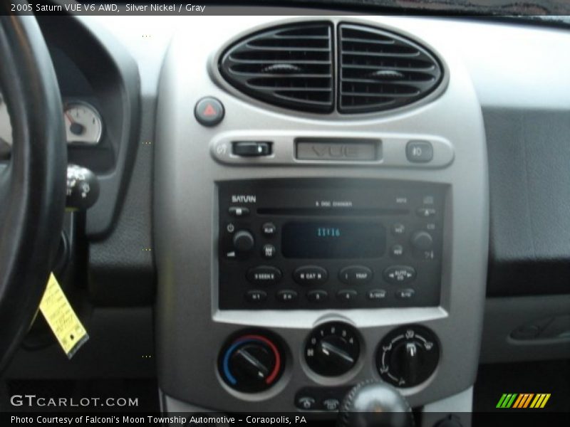 Silver Nickel / Gray 2005 Saturn VUE V6 AWD