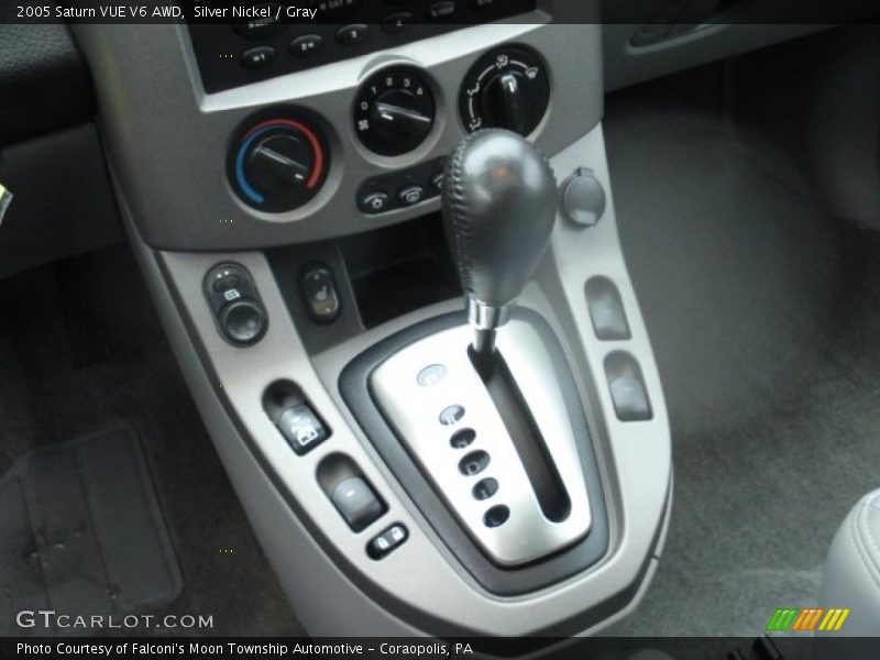 Silver Nickel / Gray 2005 Saturn VUE V6 AWD