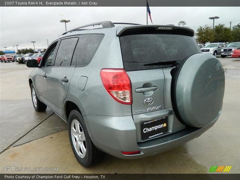 Everglade Metallic / Ash Gray 2007 Toyota RAV4 I4