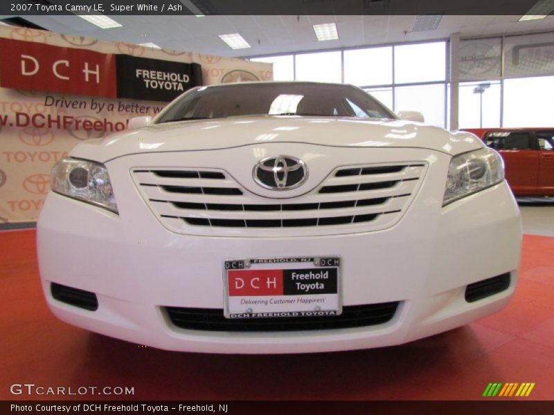 Super White / Ash 2007 Toyota Camry LE
