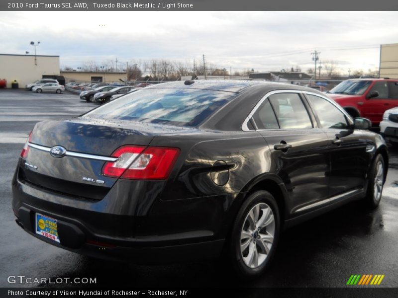 Tuxedo Black Metallic / Light Stone 2010 Ford Taurus SEL AWD