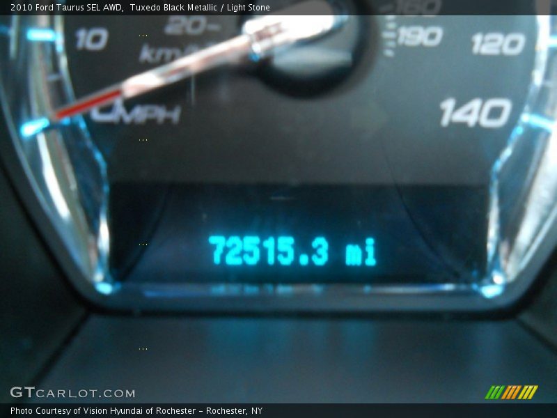 Tuxedo Black Metallic / Light Stone 2010 Ford Taurus SEL AWD