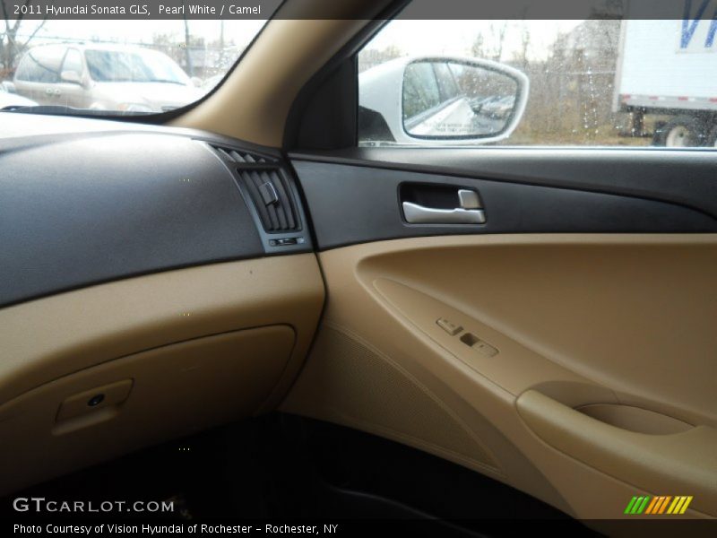 Pearl White / Camel 2011 Hyundai Sonata GLS