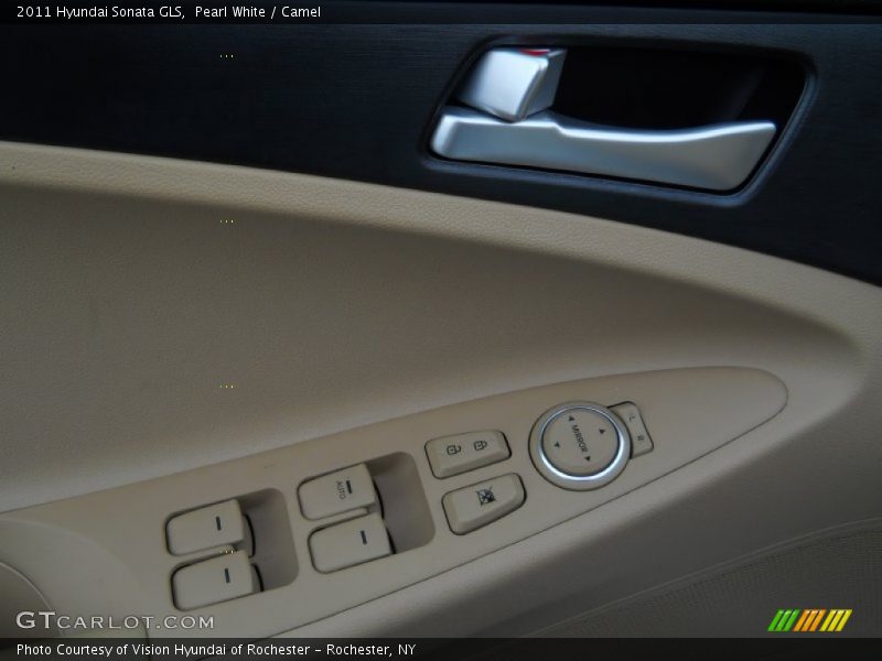 Pearl White / Camel 2011 Hyundai Sonata GLS