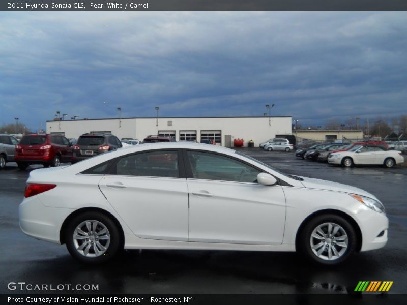 Pearl White / Camel 2011 Hyundai Sonata GLS