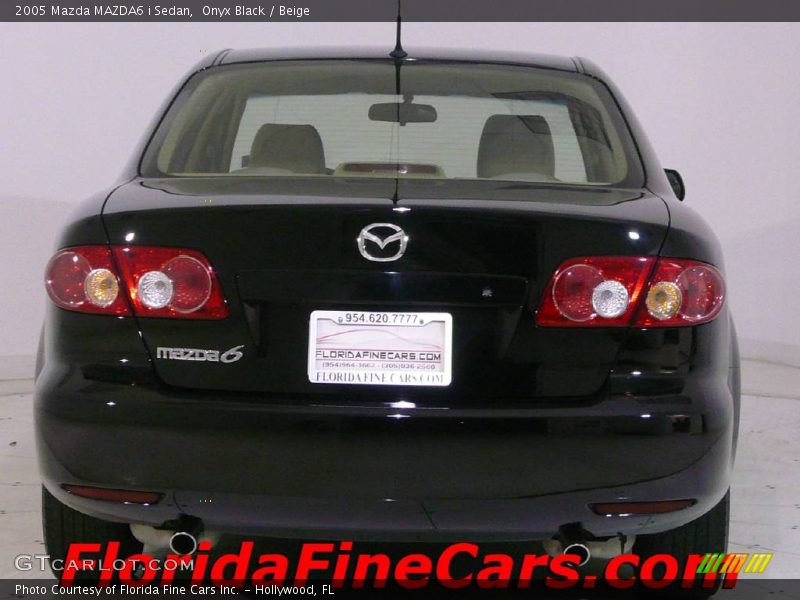 Onyx Black / Beige 2005 Mazda MAZDA6 i Sedan