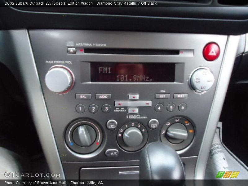 Diamond Gray Metallic / Off Black 2009 Subaru Outback 2.5i Special Edition Wagon