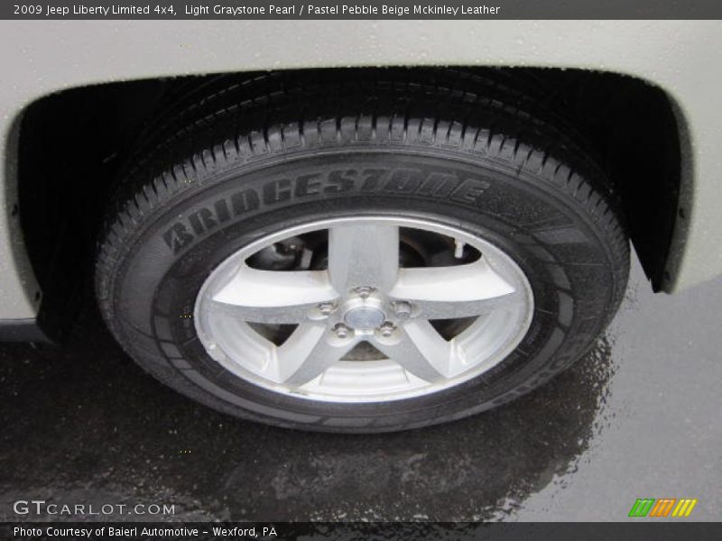 Light Graystone Pearl / Pastel Pebble Beige Mckinley Leather 2009 Jeep Liberty Limited 4x4