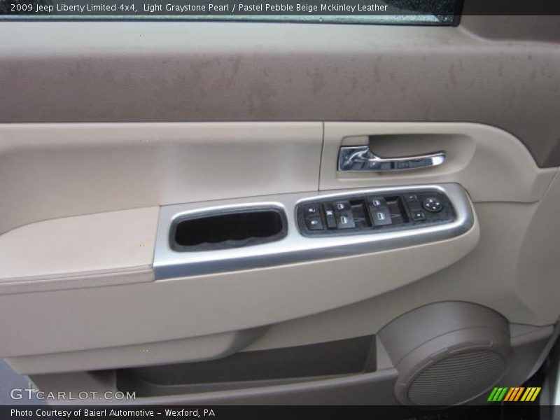 Light Graystone Pearl / Pastel Pebble Beige Mckinley Leather 2009 Jeep Liberty Limited 4x4