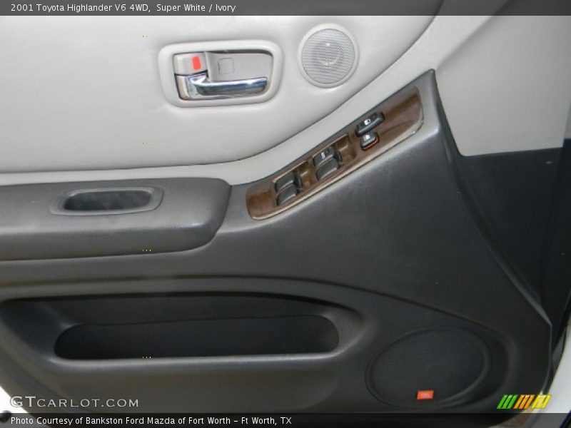 Super White / Ivory 2001 Toyota Highlander V6 4WD