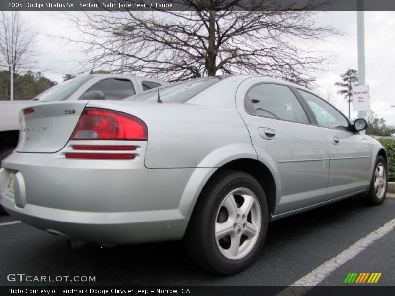 Satin Jade Pearl / Taupe 2005 Dodge Stratus SXT Sedan