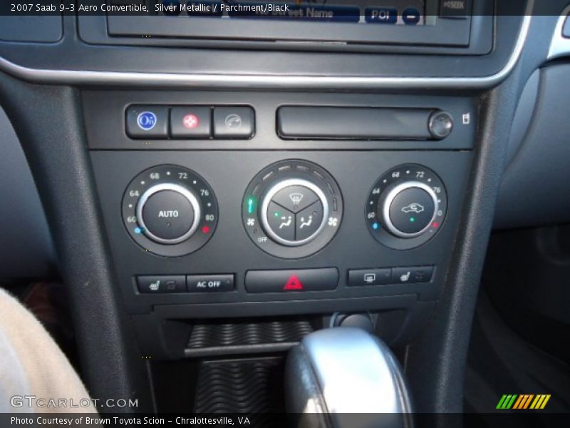 Controls of 2007 9-3 Aero Convertible