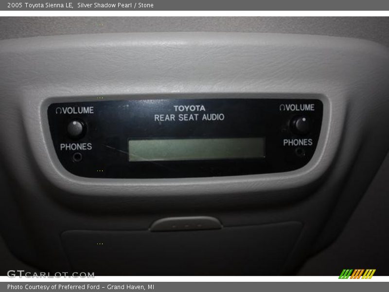 Silver Shadow Pearl / Stone 2005 Toyota Sienna LE