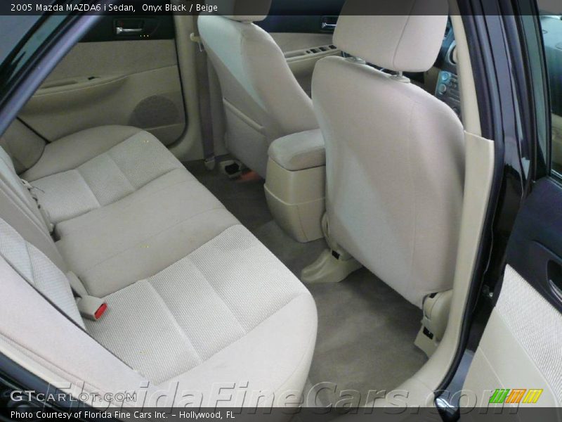 Onyx Black / Beige 2005 Mazda MAZDA6 i Sedan