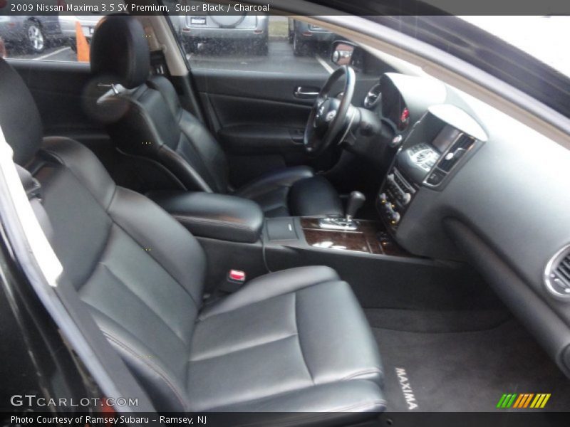 Super Black / Charcoal 2009 Nissan Maxima 3.5 SV Premium